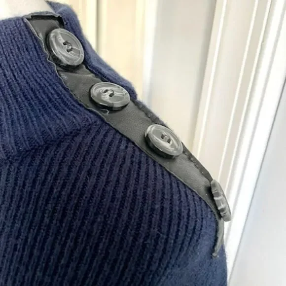 New York and Company Navy Blue Sweater Cape Poncho Turtleneck Top Size S/M - Picture 4 of 7